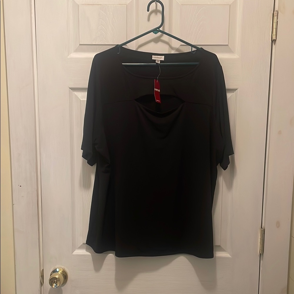 Avenue Black and Red Cut Out Boxy Tee